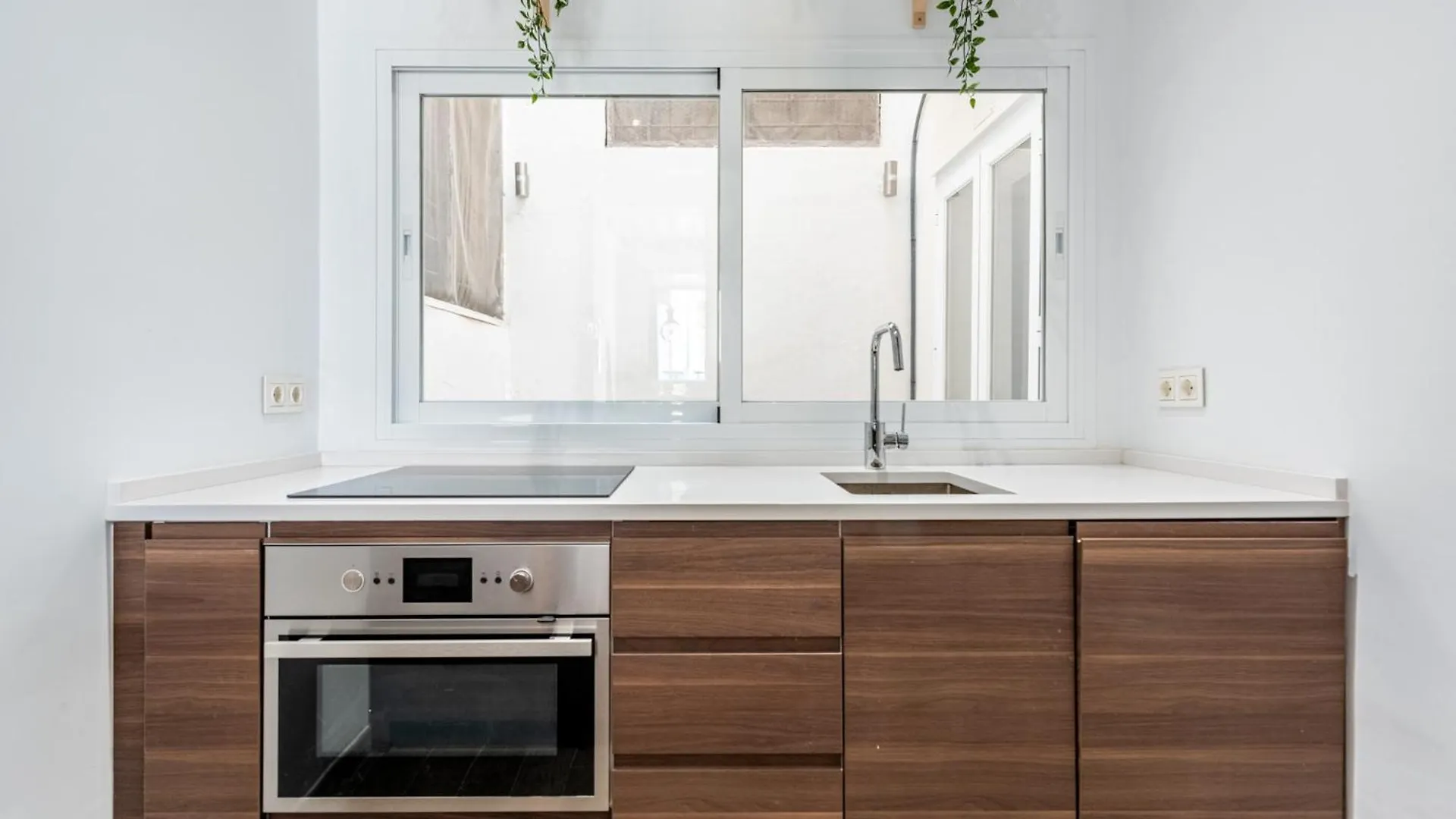 Best Location Centric Apt Μάλαγα 0*,  Ισπανία